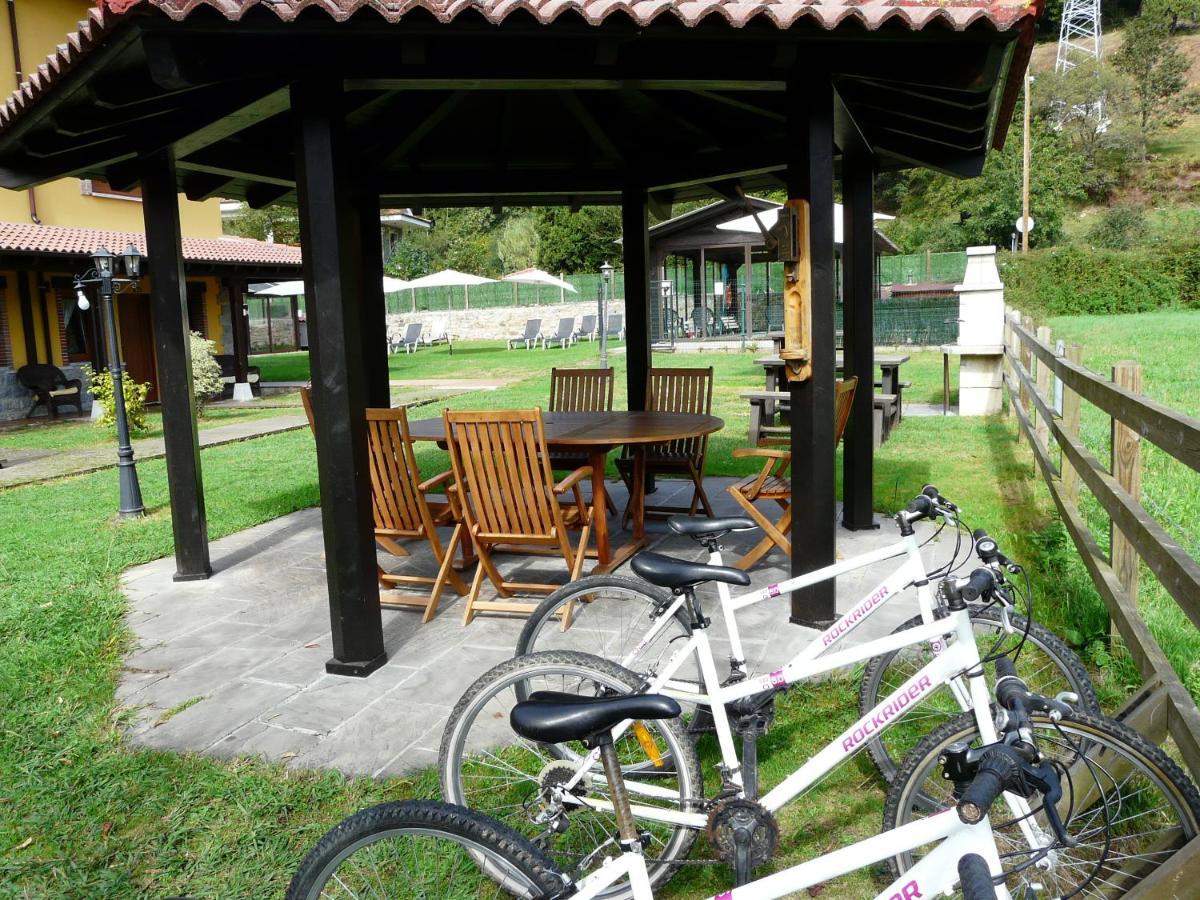 Apartamentos El Castaneu Corao Exteriér fotografie